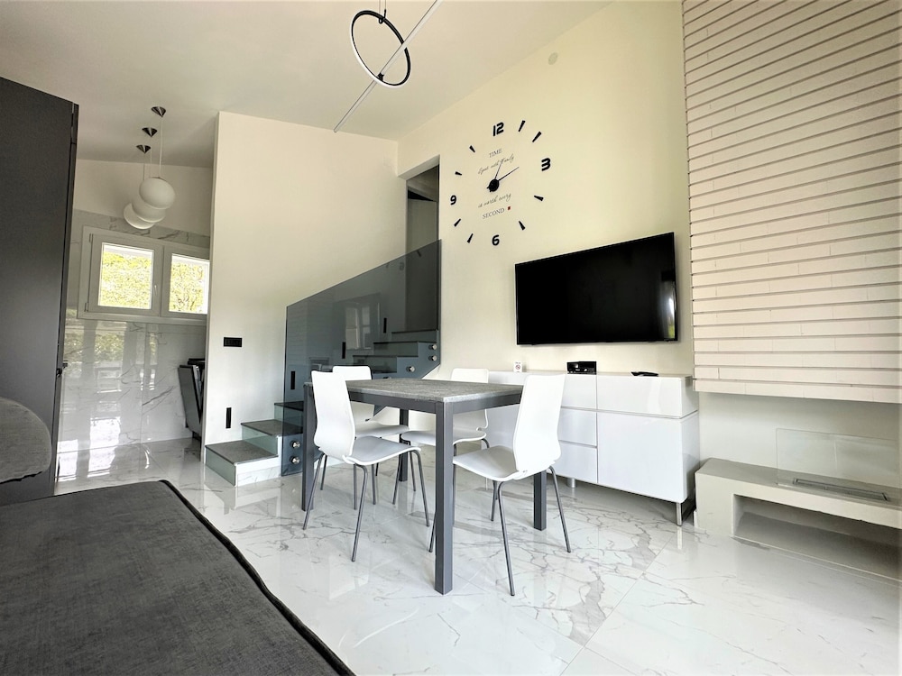Apartment, 2 Bedrooms (B50936) photo 1