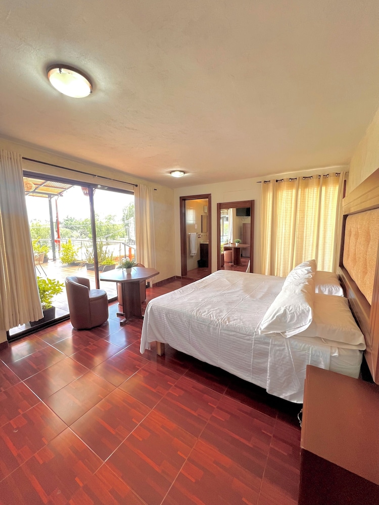 Basic Double Room, Resort View