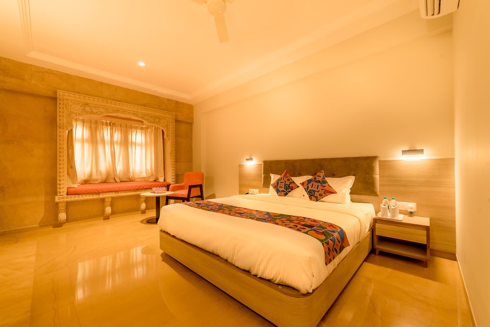 Queen Suite Room - Photo 3