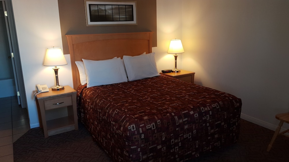 Family Room Suite