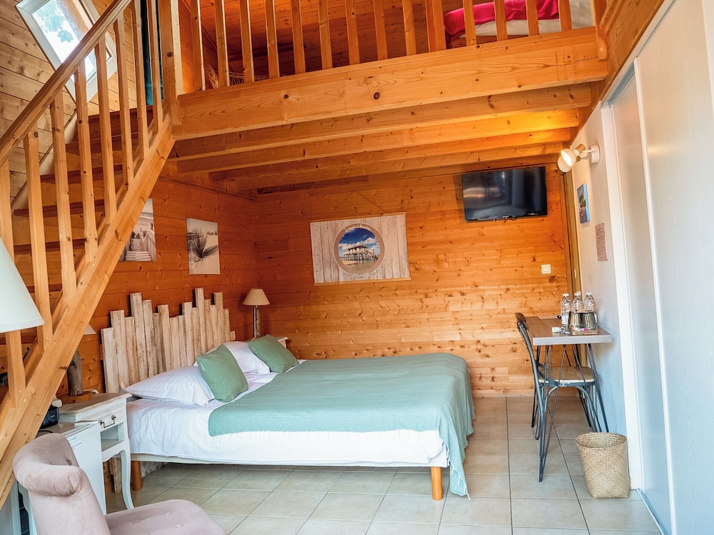 Superior Triple Room, Courtyard View