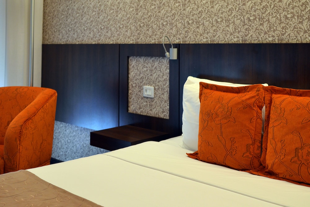 Superior Twin Room - Photo 2