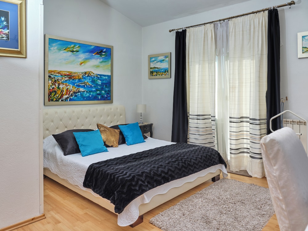 Double Room, Balcony