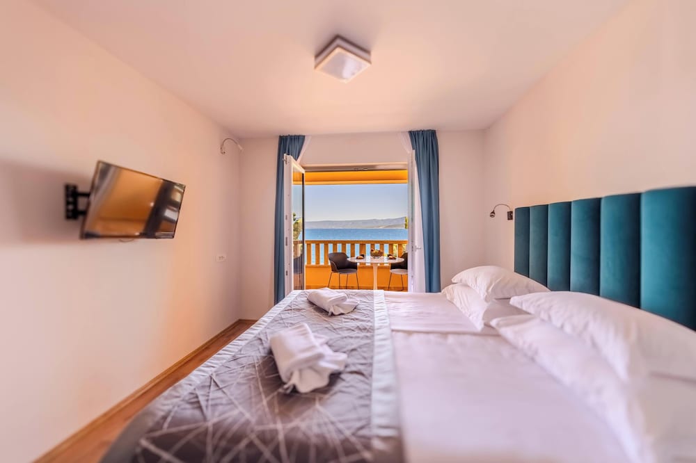 Premium Studio, Balcony, Sea View photo 1