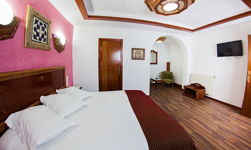 Executive Suite photo 2