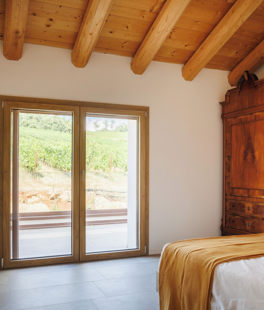 Deluxe Double or Twin Room, Garden View photo 2