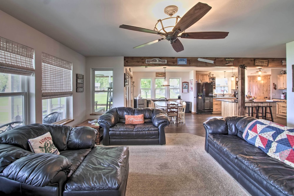 House (4 Bedrooms) photo 1
