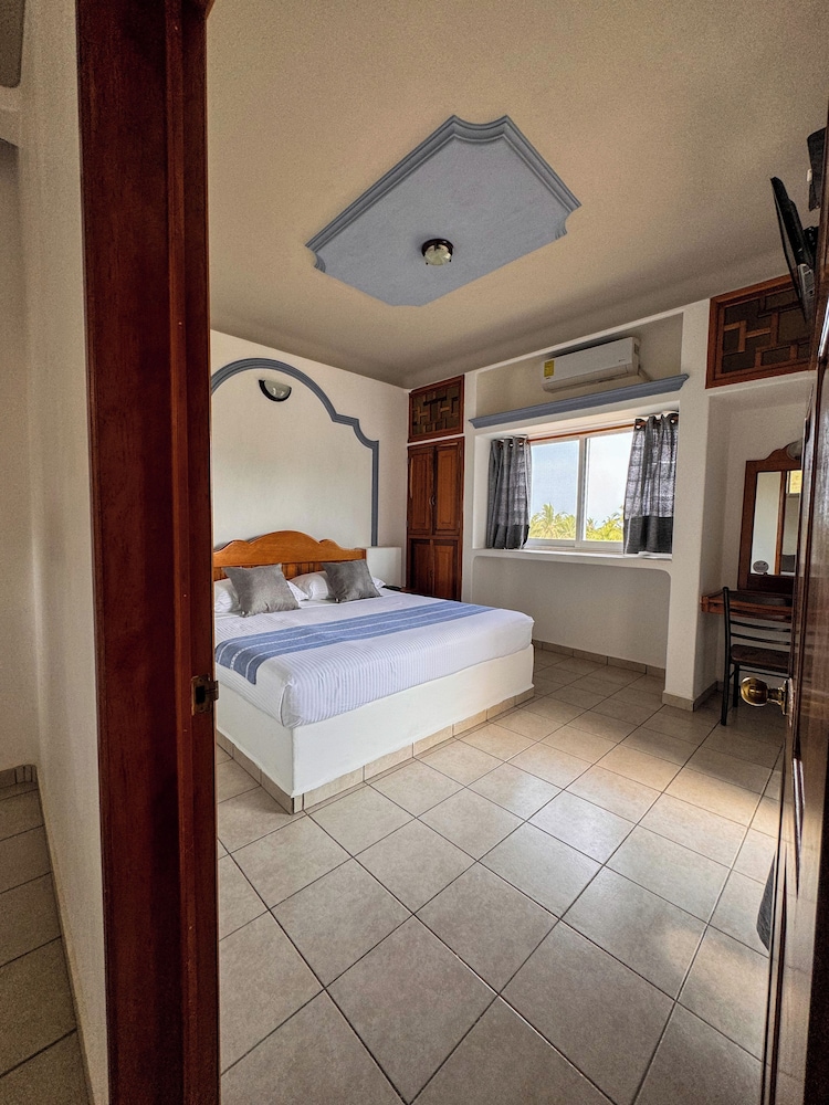 Standard Double Room, Balcony, Garden View photo 2
