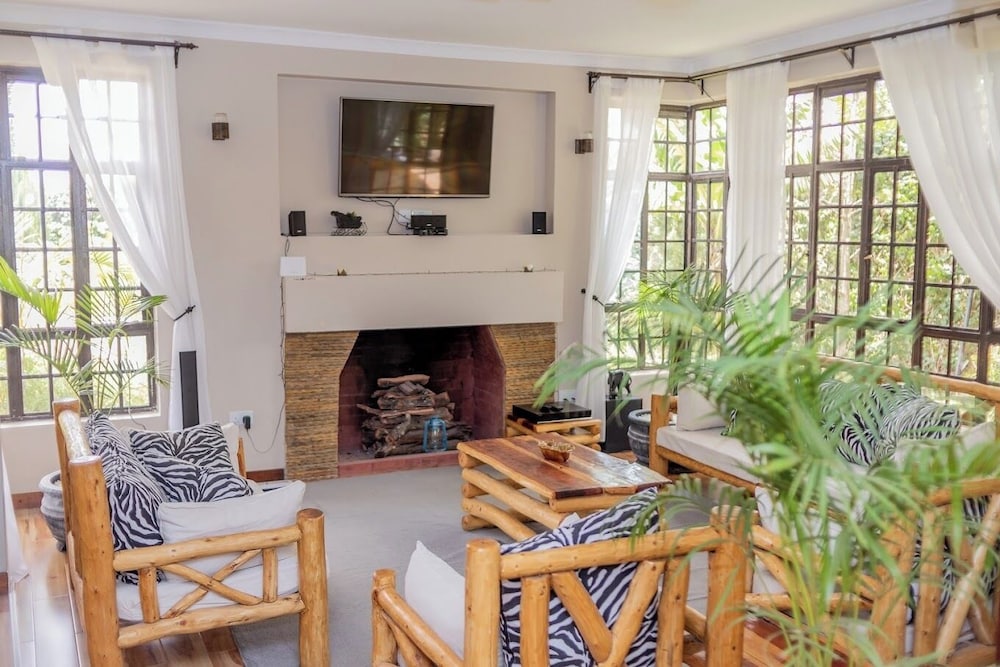 Family Bungalow, Garden View