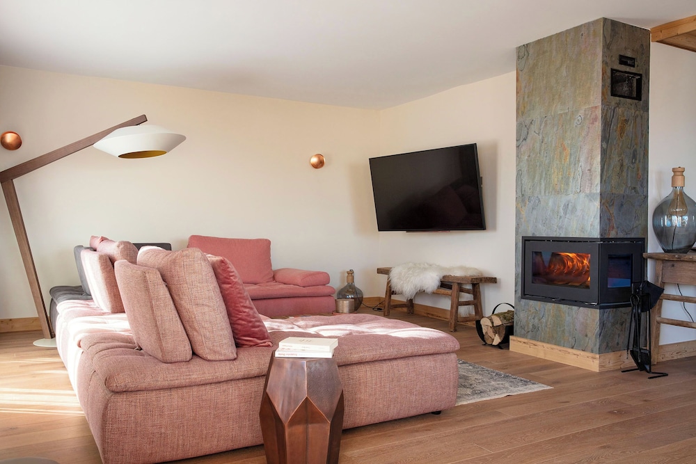 Room, Multiple Beds, Mountain View