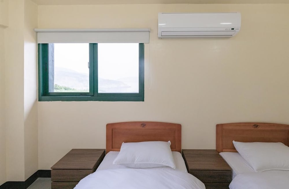 Double Room, Ocean View photo 2