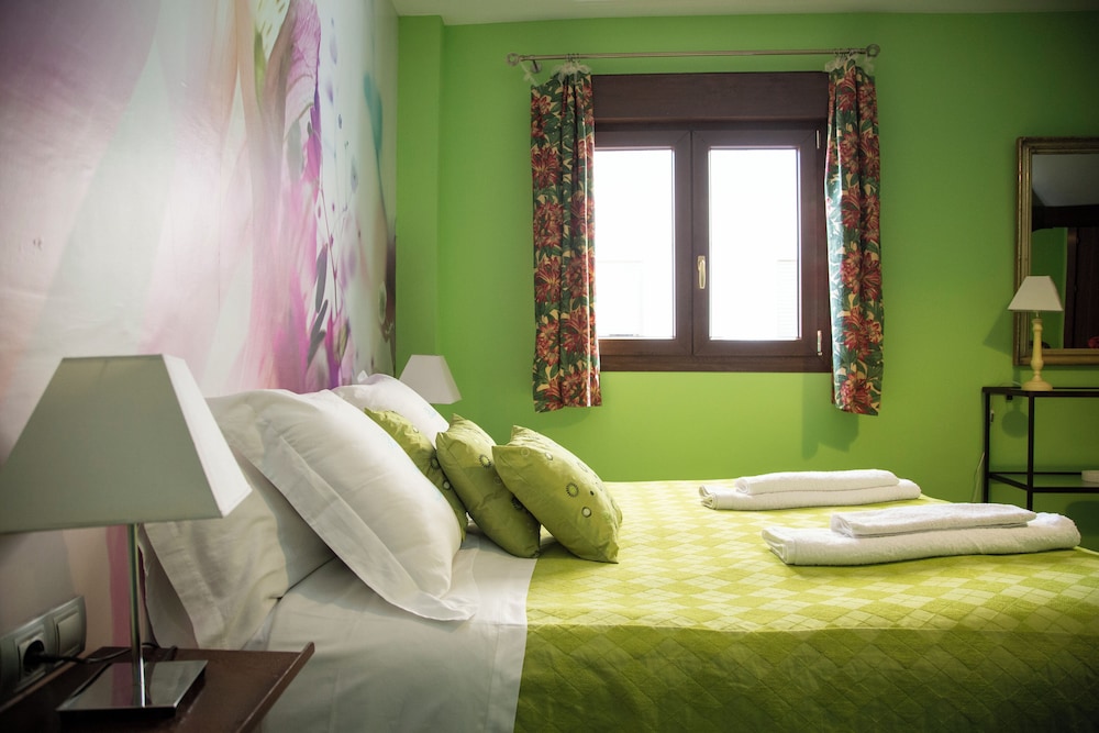 Duplex, 2 Bedrooms - Photo 10