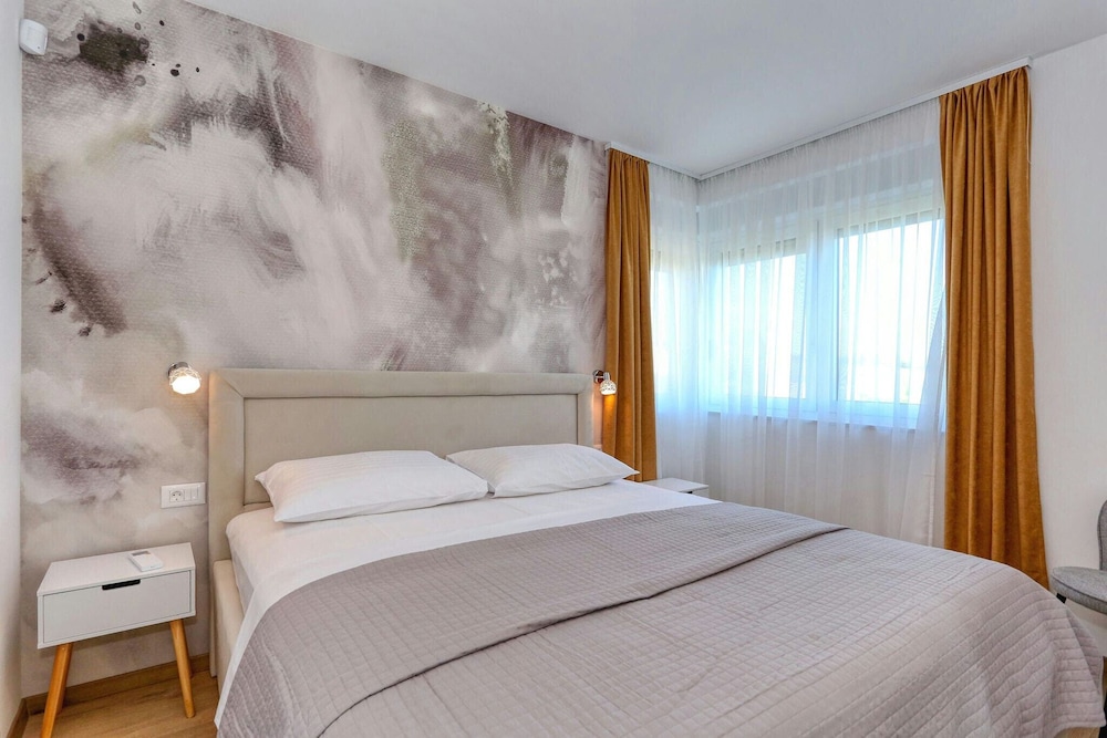 Villa, 5 Bedrooms, Accessible, Private Pool