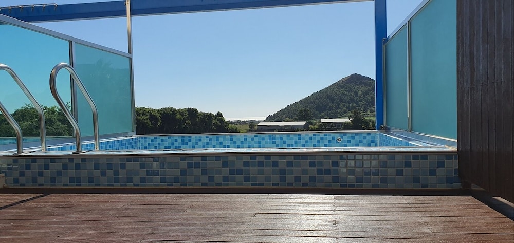 Pool Deluxe Double Room - Swimming Pool Access - Photo 1