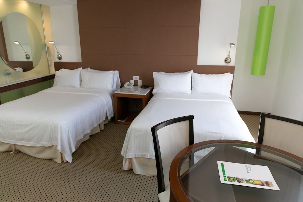 Executive Room, 2 Double Beds photo 2