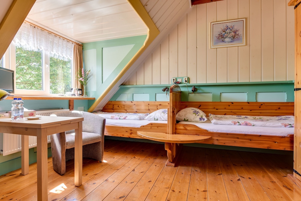 Triple Room photo 2