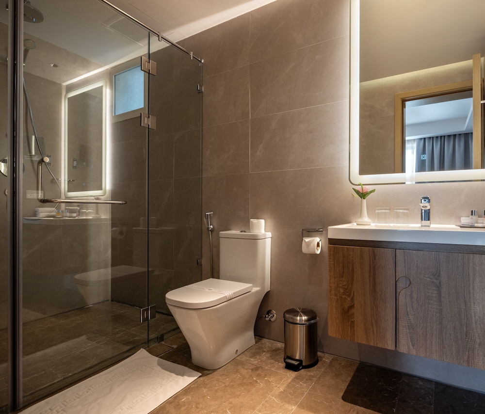 Royal Apartment, 2 Bedrooms, Non Smoking, City View photo 2