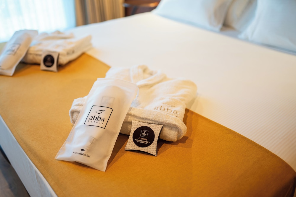 Deluxe Room, Sea View - Photo 1