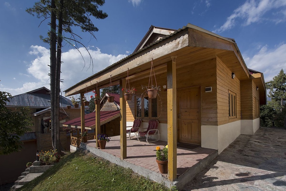 Luxury Family Cottage photo 3
