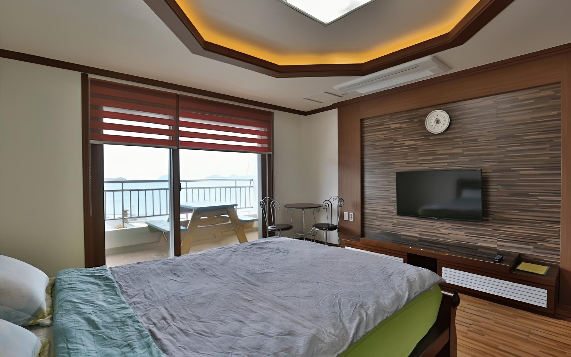Room (Sea 201) photo 2