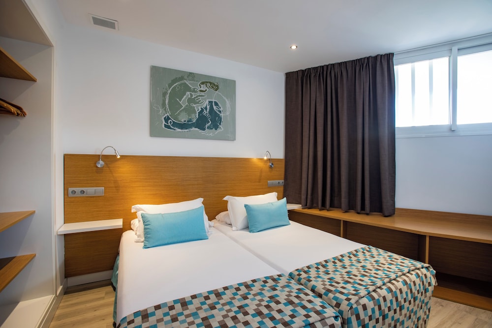 Superior Apartment, 1 Bedroom, Balcony - Photo 1
