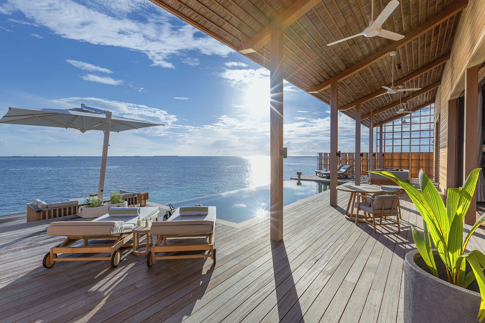 Ocean Private Pool Residence - Two Bedroom photo 2
