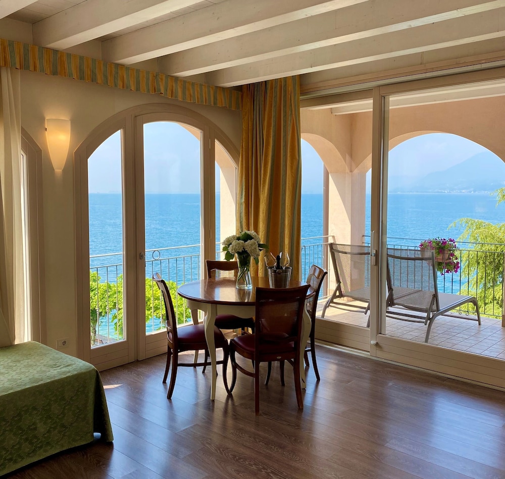 Panoramic Room photo 1