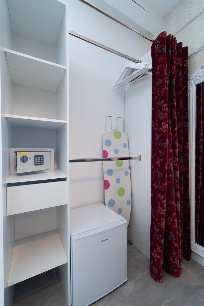 Triple Room, Ensuite (Chambre De Diane) - Photo 6