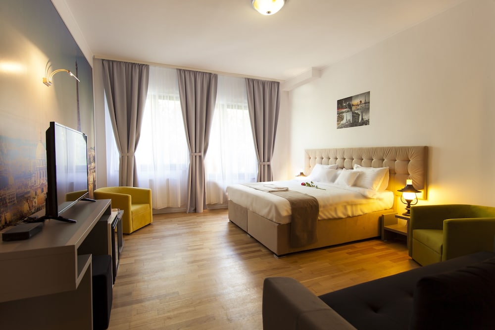 Superior King Room photo 1