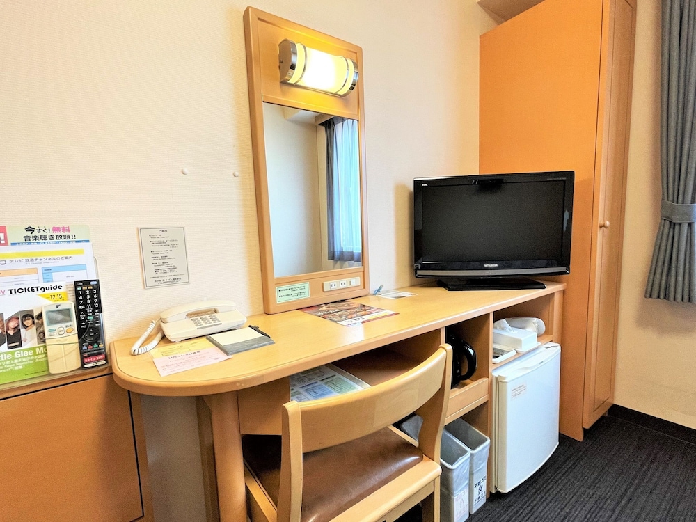 Twin Room, Non Smoking - Photo 6