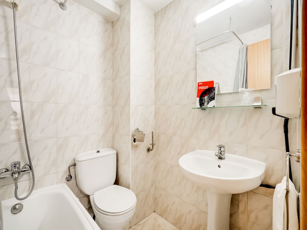 Single Room photo 2