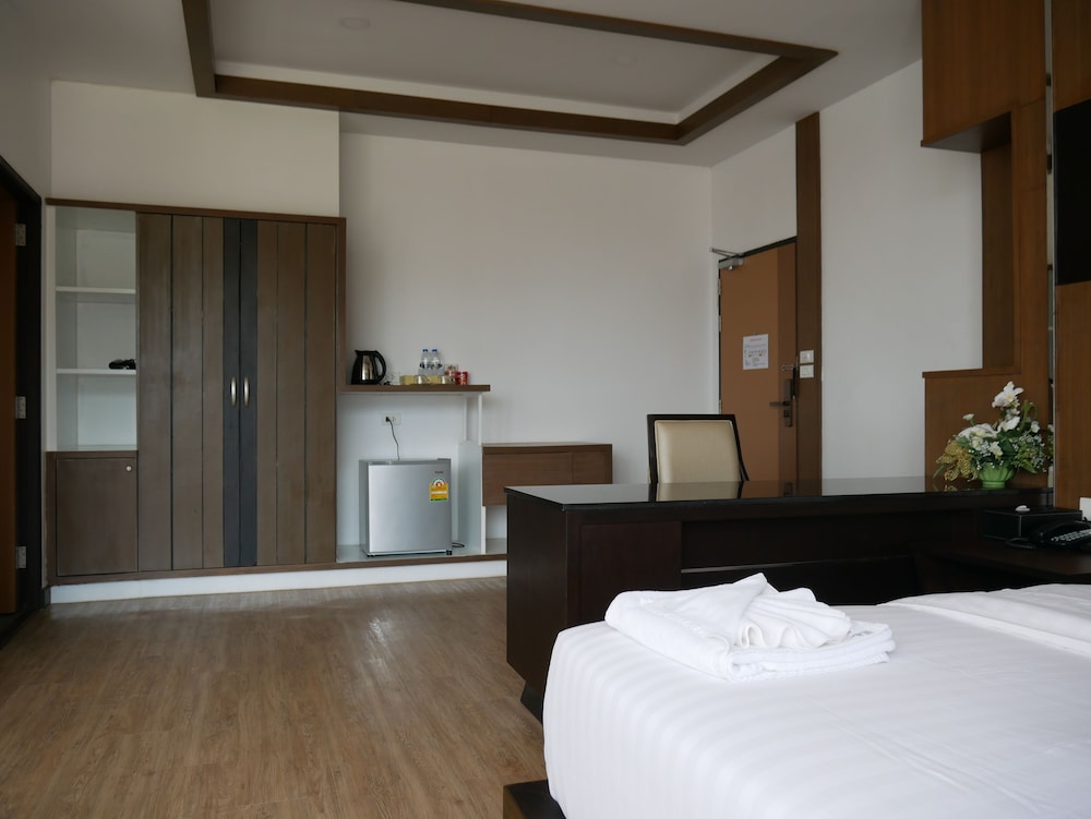 Superior Double or Twin Room photo 3
