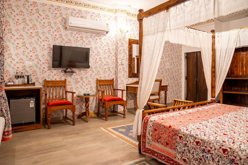 Super Deluxe AC Room (Royal Heritage) photo 2