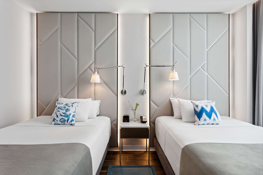 Standard Room (Extra Bed 2 Adults + 1 Child)