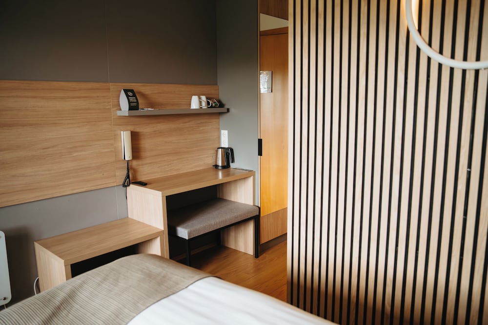 Standard Double or Twin Room - Photo 5