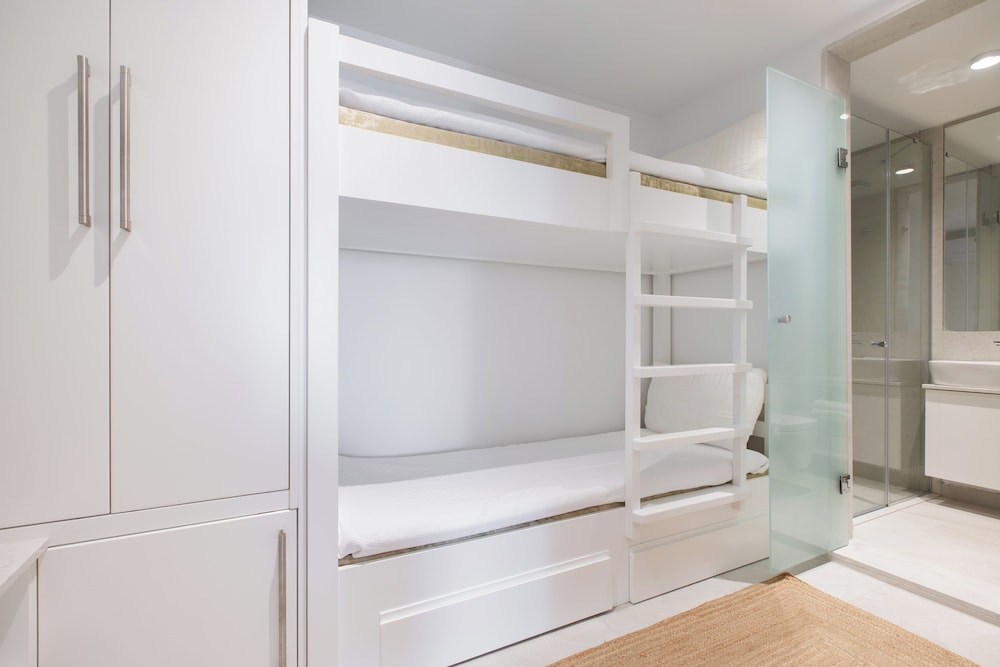 Elite Condo photo 3