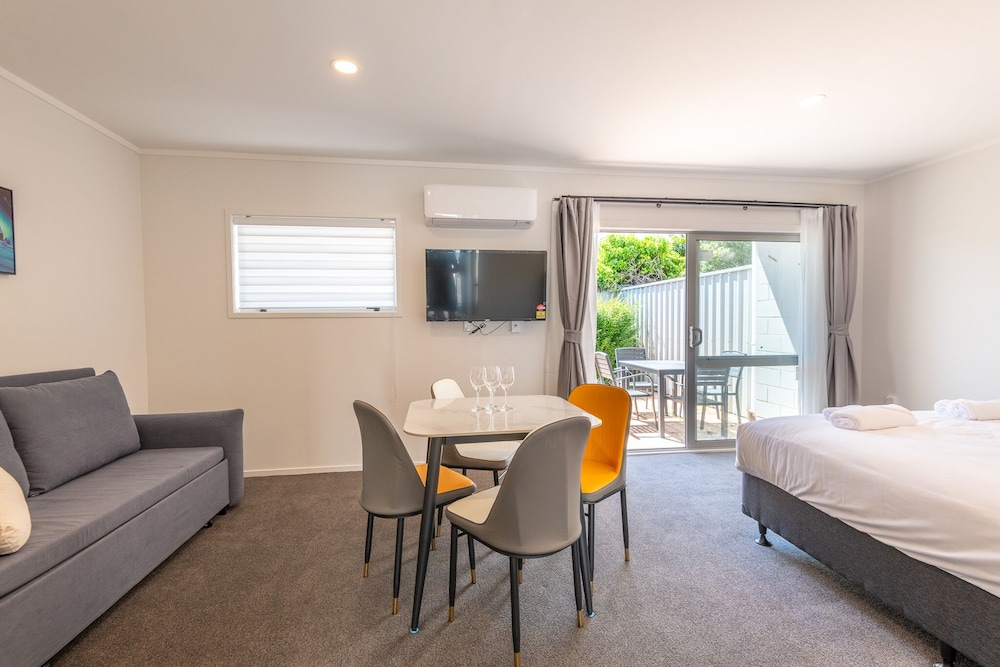 Family Apartment photo 3