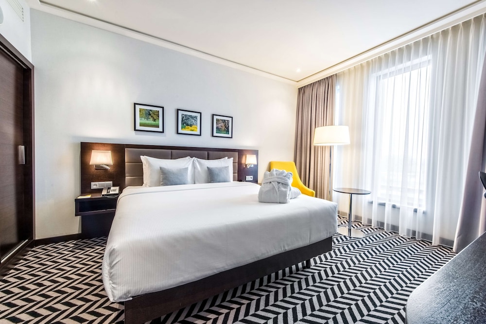 Suite, 1 Bedroom photo 1