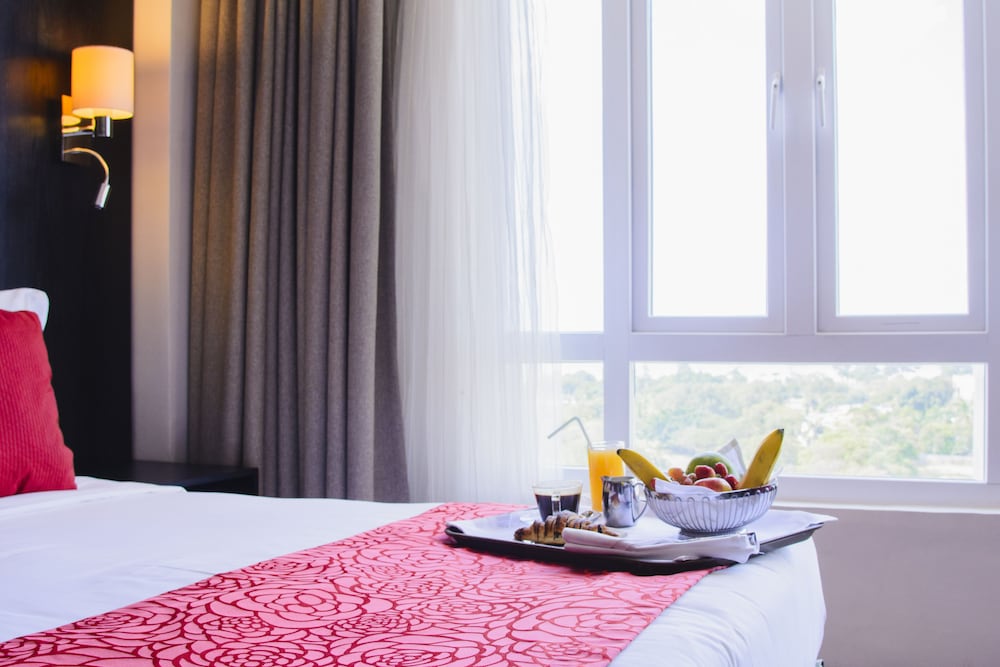 Executive Suite
