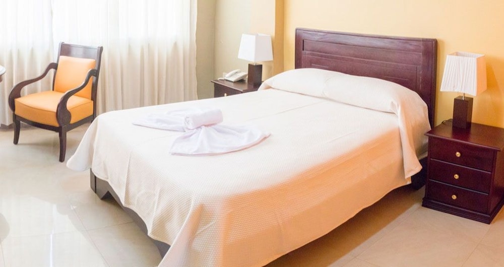 Honeymoon Suite, Private Bathroom, Mountain View