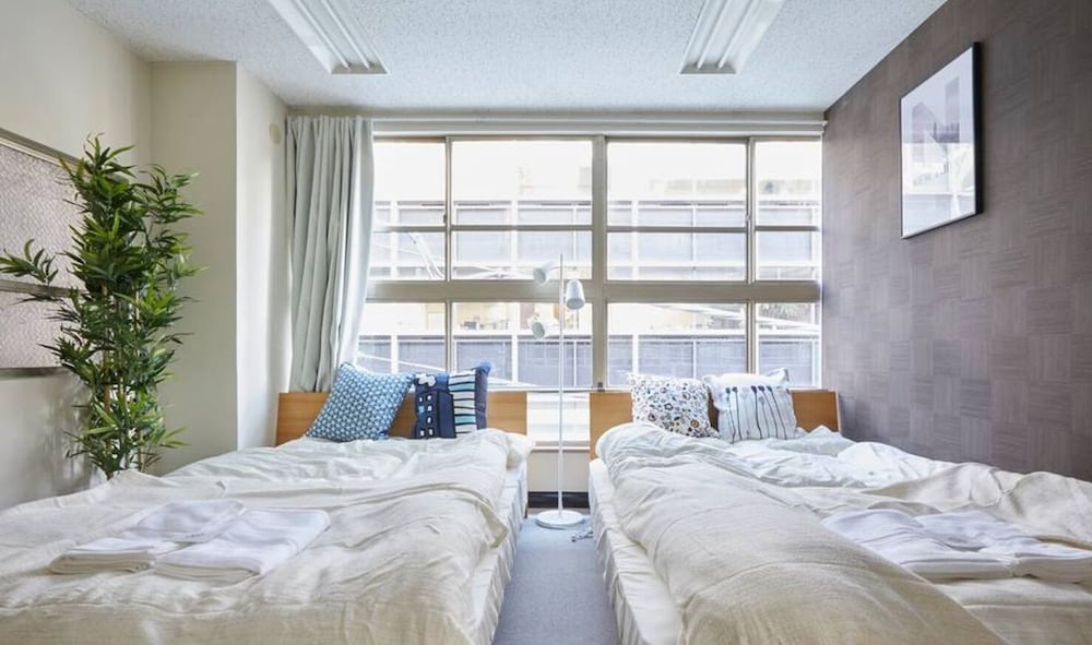 Apartment (301B)