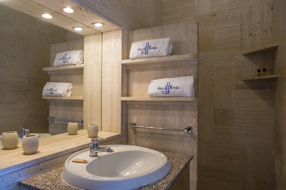 Superior Double Room - Photo 9