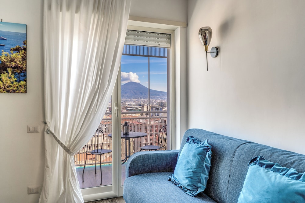 Comfort Apartment, Balcony, City View