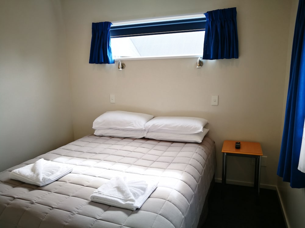 Family Suite, 2 Bedrooms, Non Smoking, Kitchen photo 2