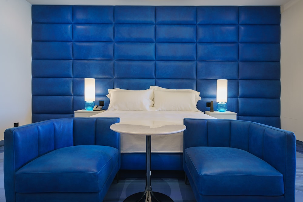 Suite 959 photo 3