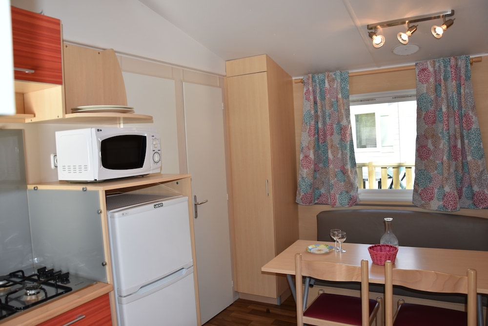 Mobile Home, 2 Bedrooms (Super Venus) photo 3