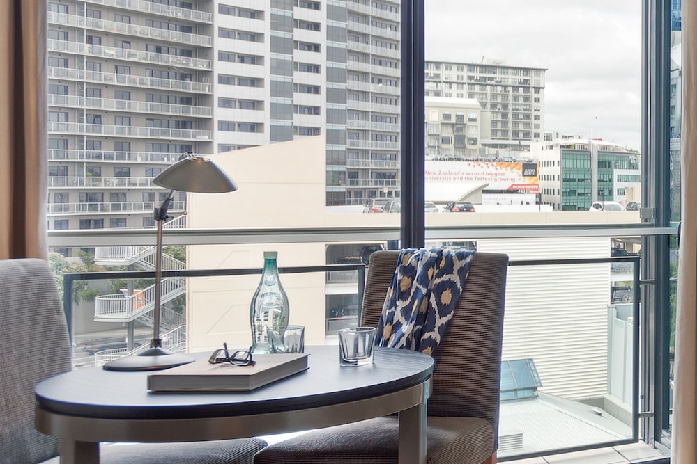 Suite, 1 Bedroom, City View - Photo 5