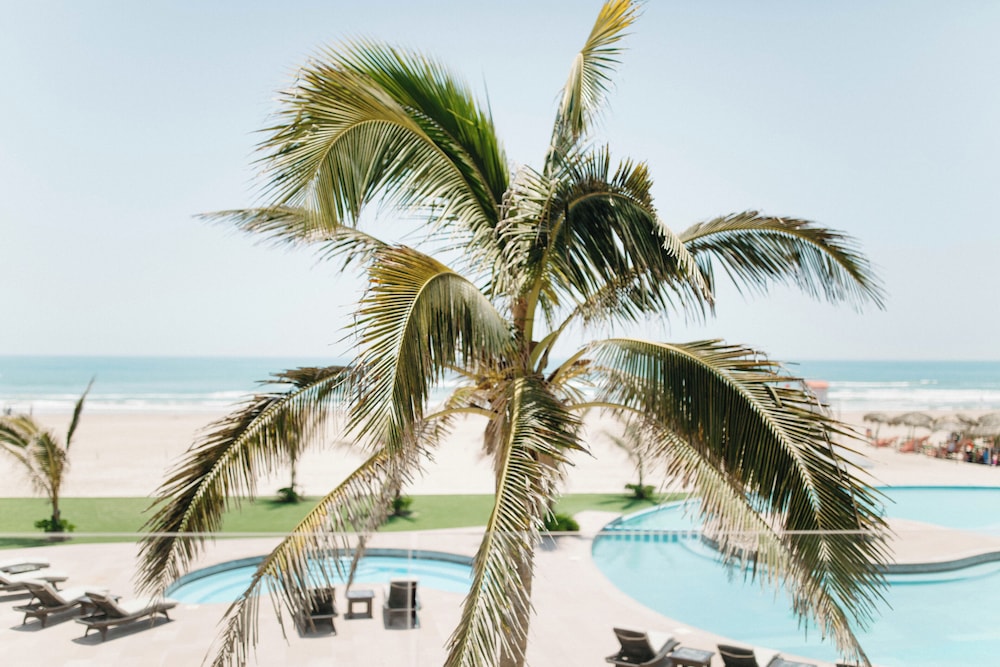 Deluxe Double Room, 2 Double Beds, Balcony, Beach View photo 3