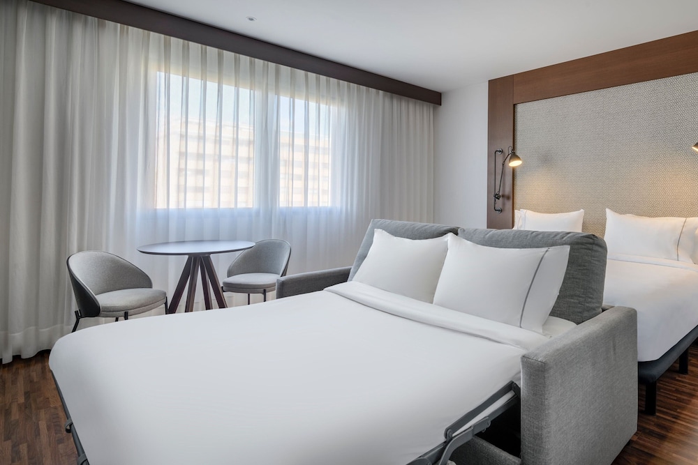 Room, 1 King Bed with Sofa bed
