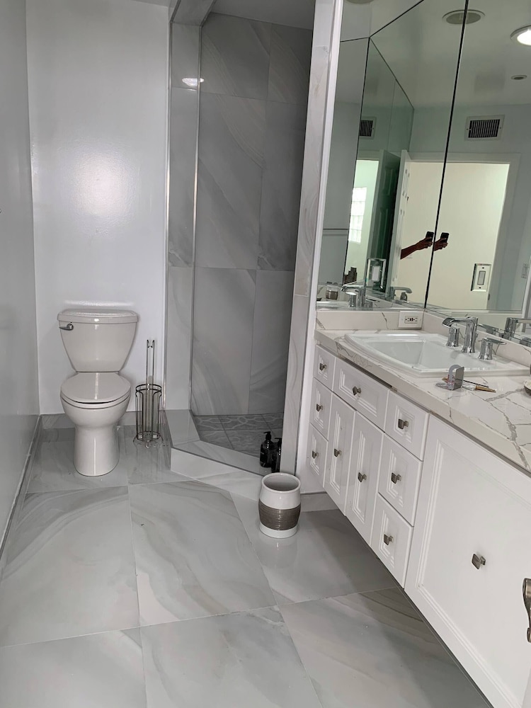 Beachfront Malibu Home With Private Beach Access, Foto 15